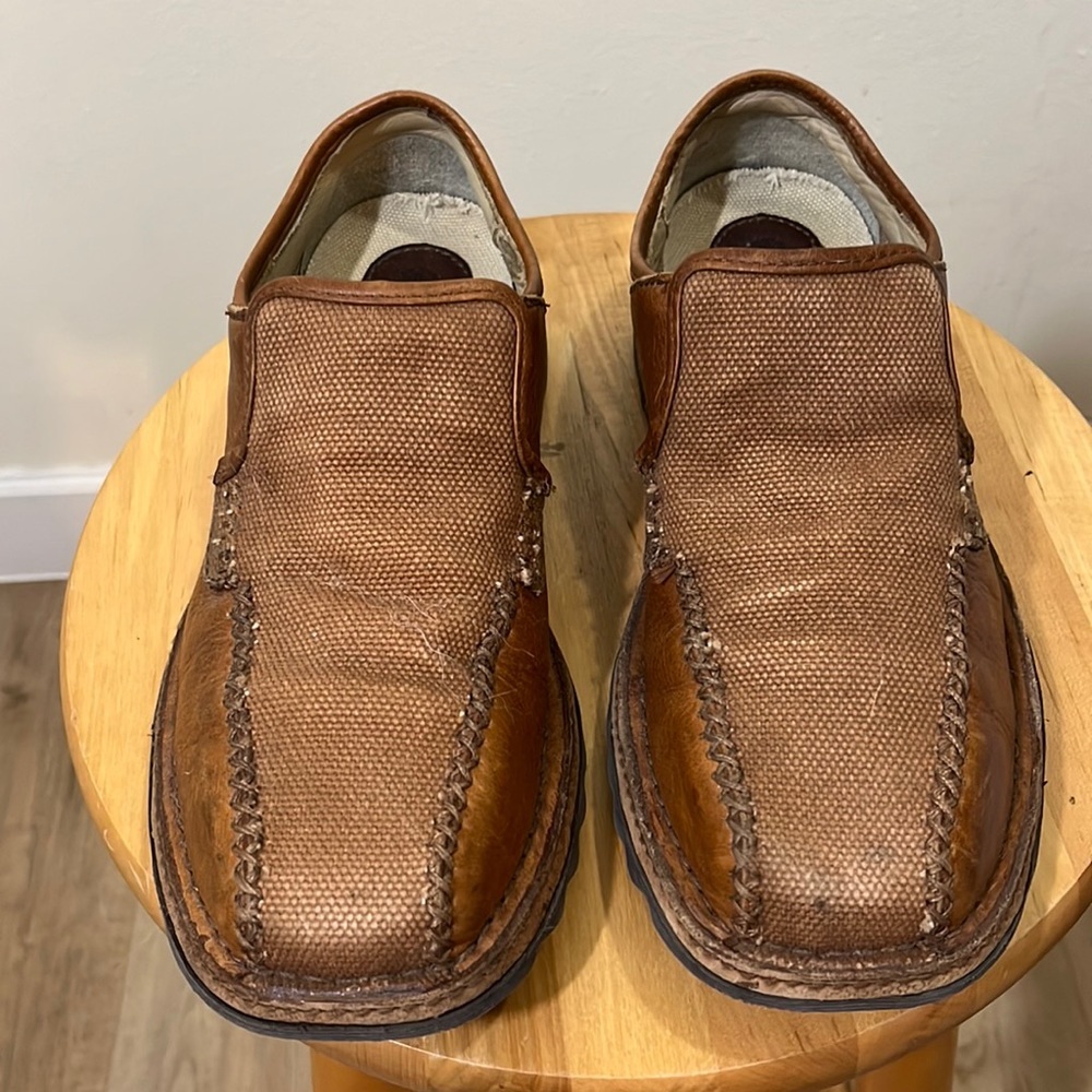 Dr. Martens men’s brown leather and fabric slip-on loafers. Size 8